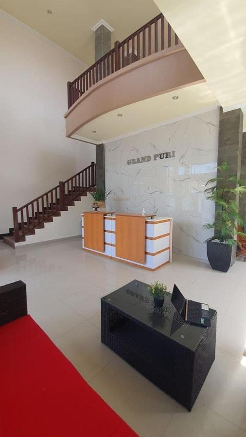 Grand Puri Hotel Batununggul エクステリア 写真